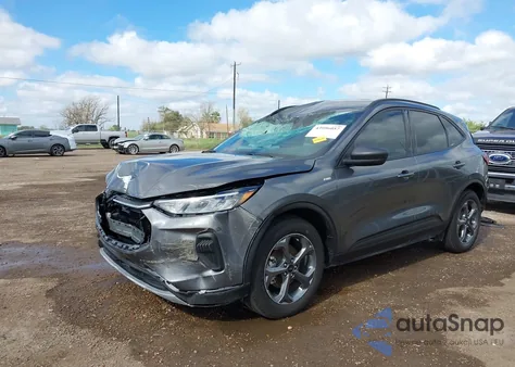 2025 Ford Escape St-Line z USA, uszkodzony, nr VIN 1FMCU0MN1SUA25987